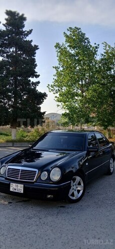 Mercedes E 300 d 1998, 425,000 km - 3.0 л - Neftçala