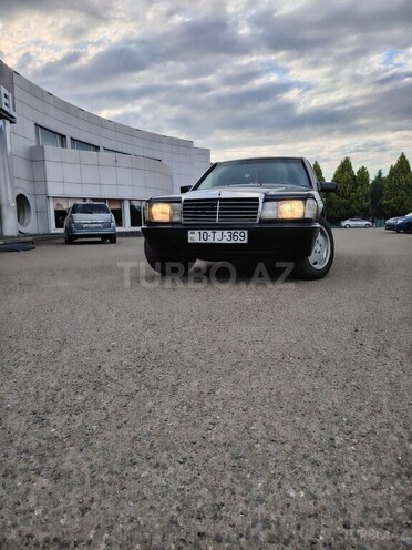 Mercedes 190 1990, 488,700 km - 2.0 л - Qazax