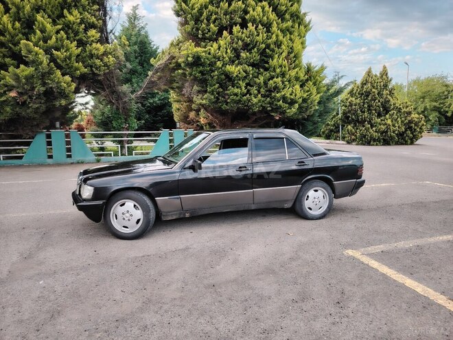 Mercedes 190 1990, 488,700 km - 2.0 л - Qazax