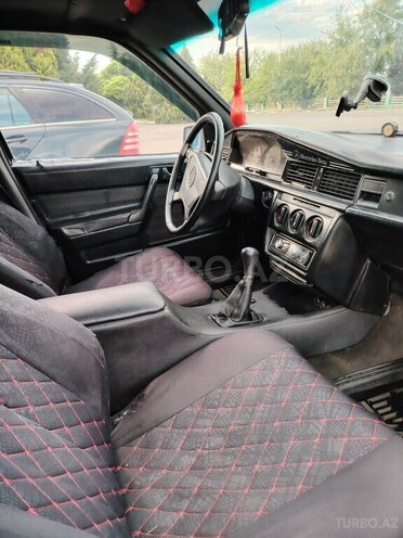 Mercedes 190 1990, 488,700 km - 2.0 л - Qazax