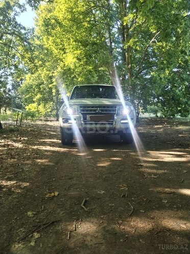 Mitsubishi Pajero 2007, 274,000 km - 3.0 l - Lənkəran