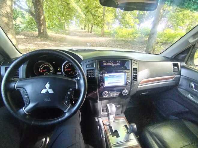 Mitsubishi Pajero 2007, 274,000 km - 3.0 l - Lənkəran