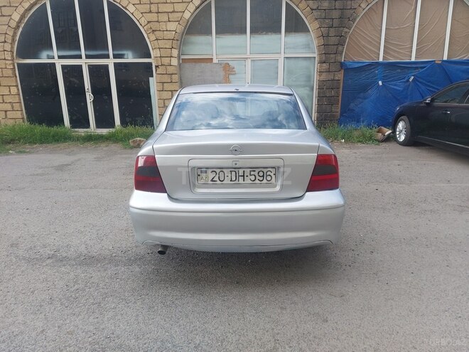 Opel Vectra 1999, 405,093 km - 1.6 l - Gəncə