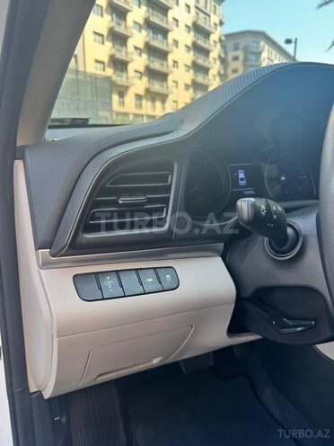 Hyundai Elantra 2020, 168,981 km - 2.0 л - Bakı