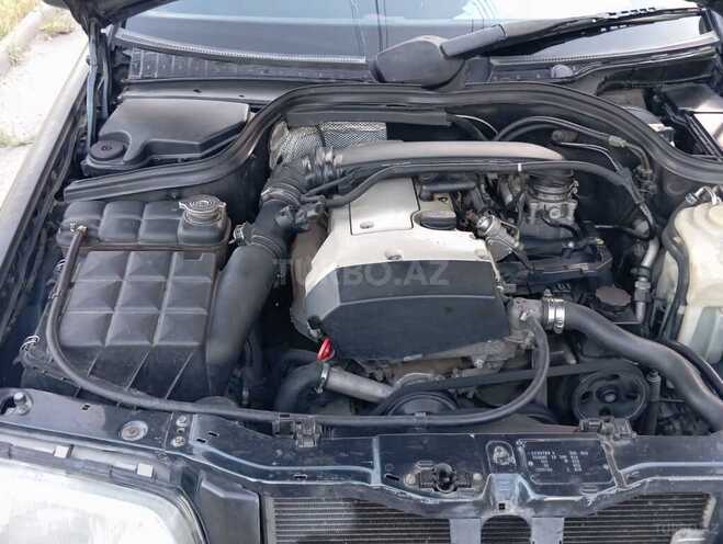 Mercedes C 200 2000, 400,000 km - 2.0 l - Ucar