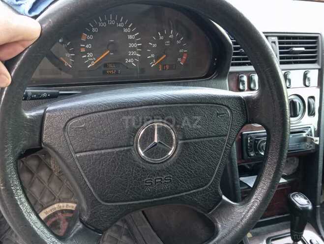 Mercedes C 200 2000, 400,000 km - 2.0 l - Ucar