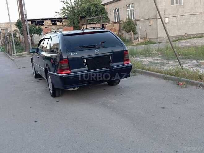 Mercedes C 200 2000, 400,000 km - 2.0 l - Ucar