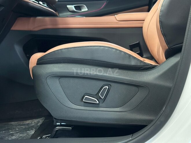 Changan Qiyuan Q05-16