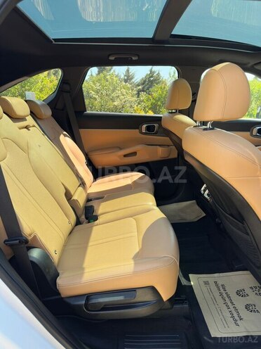Kia Sorento-10