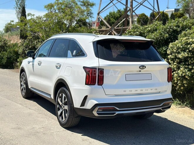 Kia Sorento-8