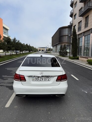 Mercedes E 200 d 2014, 235,000 km - 2.2 л - Bakı