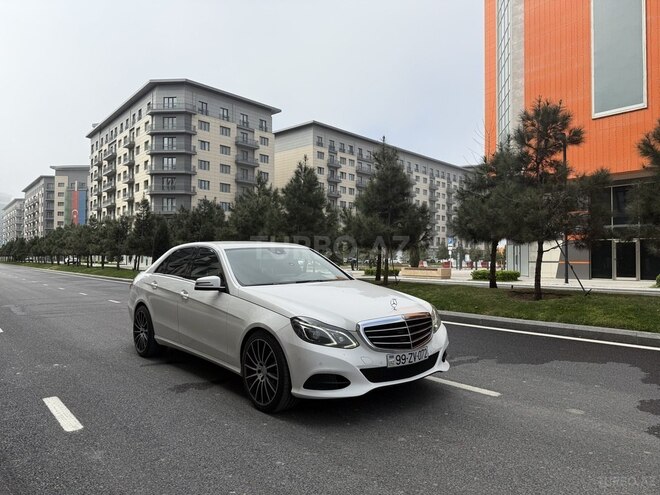 Mercedes E 200 d 2014, 235,000 km - 2.2 л - Bakı