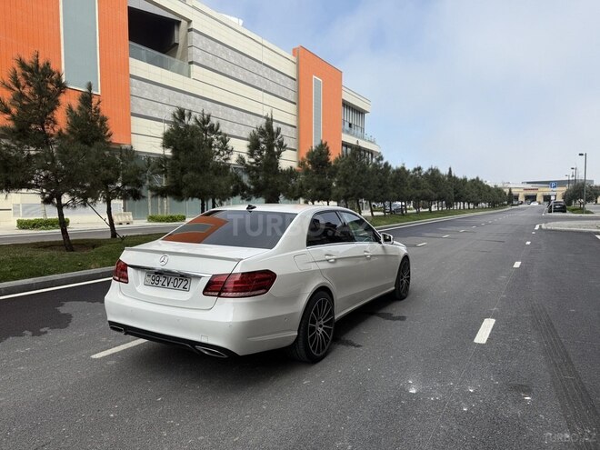 Mercedes E 200 d 2014, 235,000 km - 2.2 л - Bakı