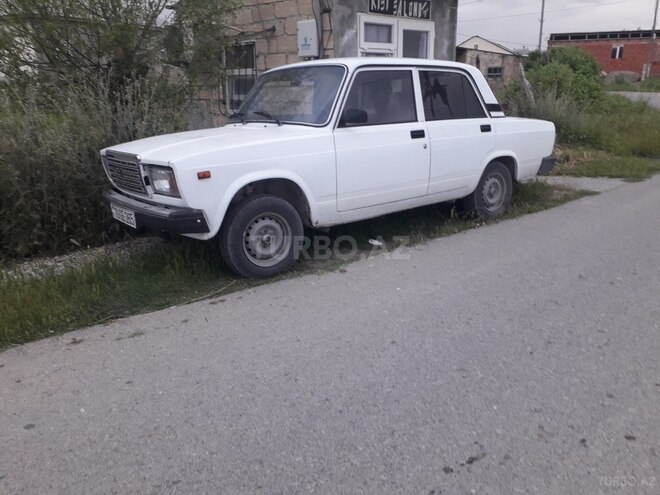 LADA (VAZ) 2107 1999, 75,000 km - 1.6 л - Şabran