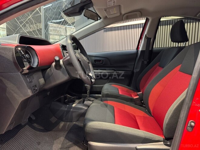 Toyota Aqua 2019, 38,000 km - 1.5 l - Bakı