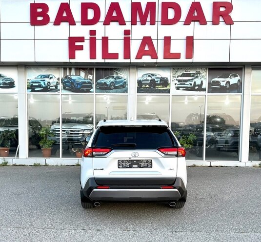 Toyota RAV4 2023, 63,000 km - 2.5 л - Bakı