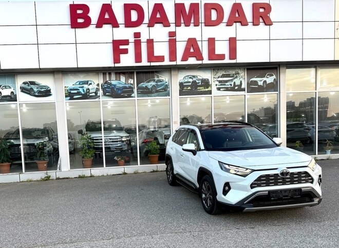 Toyota RAV4 2023, 63,000 km - 2.5 л - Bakı