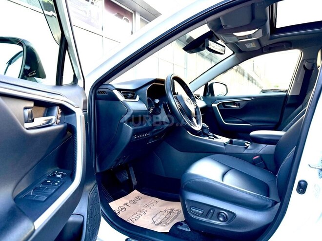 Toyota RAV4 2023, 63,000 km - 2.5 л - Bakı