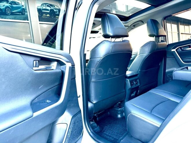 Toyota RAV4 2023, 63,000 km - 2.5 л - Bakı