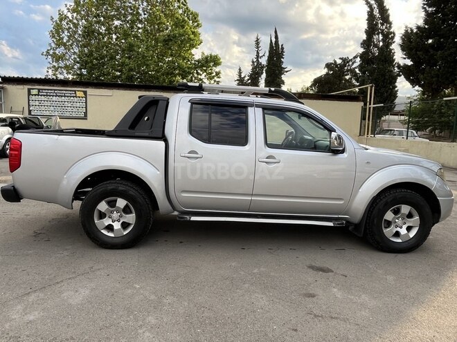 Nissan Navara 2013, 378,448 km - 2.5 l - Tovuz