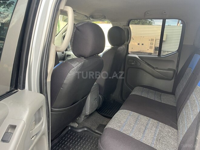 Nissan Navara 2013, 378,448 km - 2.5 l - Tovuz