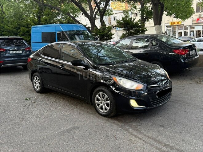 Hyundai Accent 2013, 135,213 km - 1.6 l - Bakı