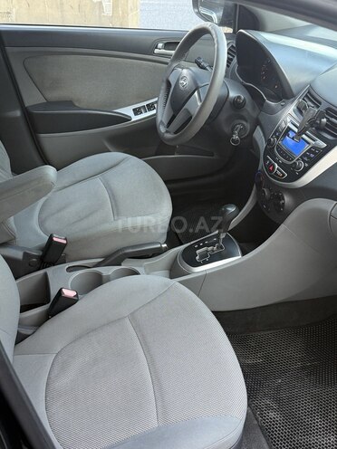 Hyundai Accent 2013, 135,213 km - 1.6 l - Bakı