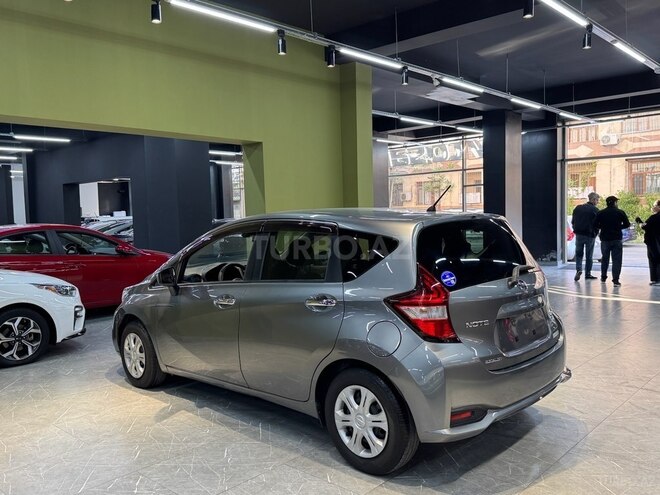 Nissan Note-6