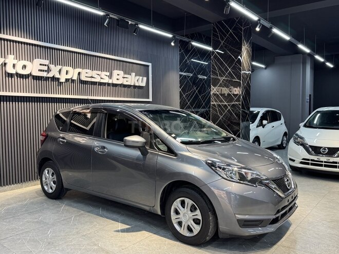 Nissan Note-2