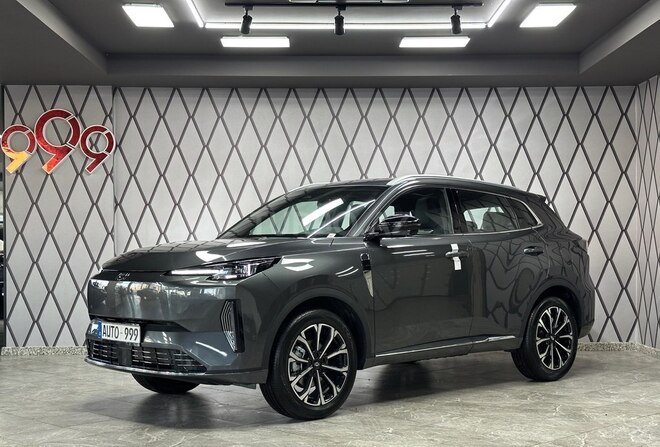 Changan Qiyuan Q05-5