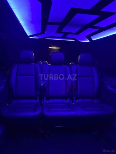 Mercedes Vito 2009, 405,000 km - 2.2 l - Bakı