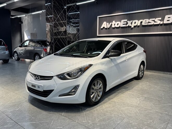 Hyundai Elantra-4