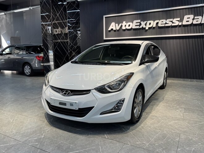 Hyundai Elantra-5