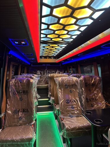 Mercedes Sprinter 315 2015, 402,000 km - 2.7 л - Bakı