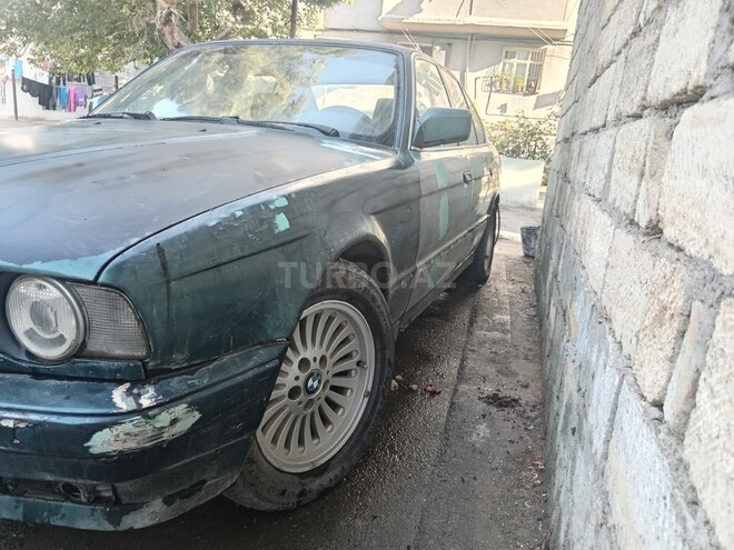 BMW 525 1991, 999,999 km - 2.5 л - Xırdalan