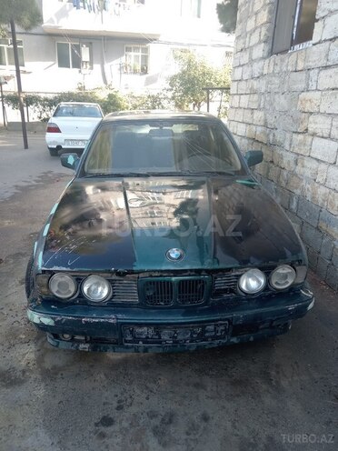 BMW 525 1991, 999,999 km - 2.5 л - Xırdalan