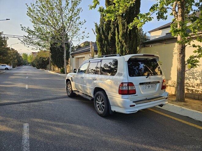 Toyota Land Cruiser 2001, 396,000 km - 4.2 l - Bakı