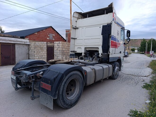 DAF 105 XF 2004, 80,000 km - 13.0 l - Siyəzən