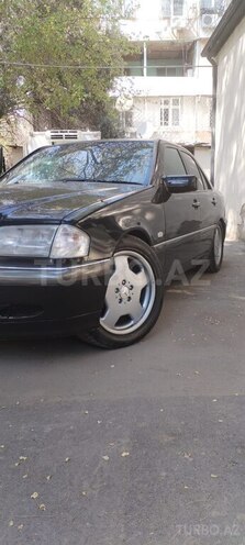 Mercedes E 240 1998, 450,000 km - 2.4 l - Füzuli