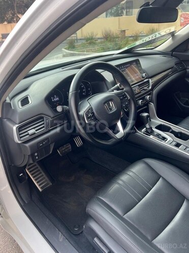 Honda Accord-6