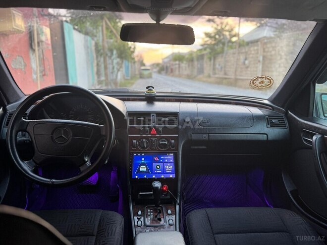 Mercedes C 200 1998, 520,000 km - 2.0 л - Bakı