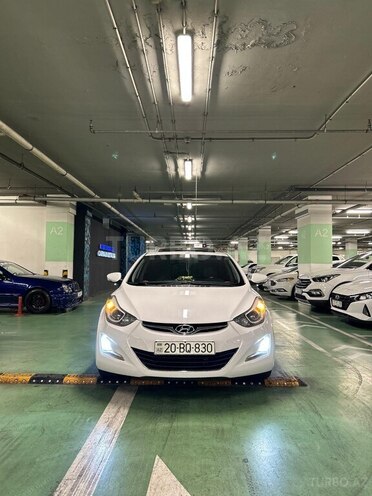 Hyundai Avante 2015, 185,000 km - 1.6 l - Bakı
