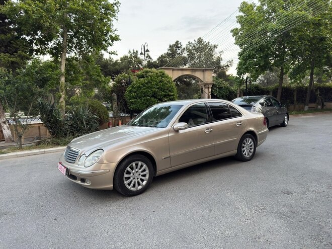 Mercedes E 270 2003, 355,000 km - 2.7 l - Sumqayıt