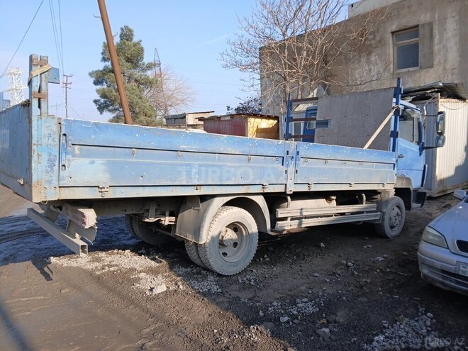 Mercedes  1996, 630,000 km - 4.0 l - Bakı