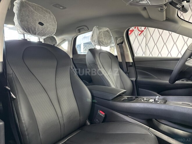 BYD Seal 05-15