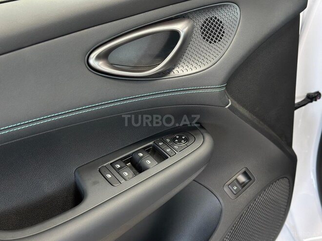 BYD Seal 05-17