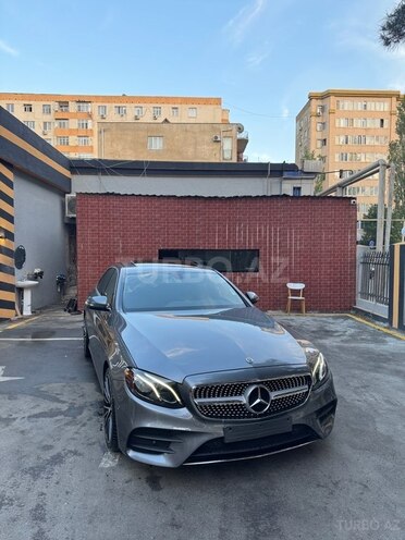 Mercedes E 300 4MATIC 2017, 60,000 km - 2.0 л - Bakı