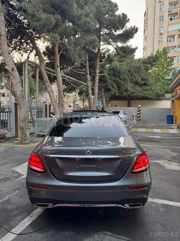 Mercedes E 300 4MATIC 2017, 60,000 km - 2.0 л - Bakı