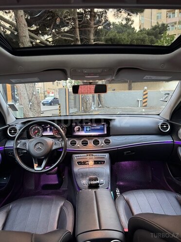 Mercedes E 300 4MATIC 2017, 60,000 km - 2.0 л - Bakı