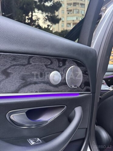 Mercedes E 300 4MATIC 2017, 60,000 km - 2.0 л - Bakı